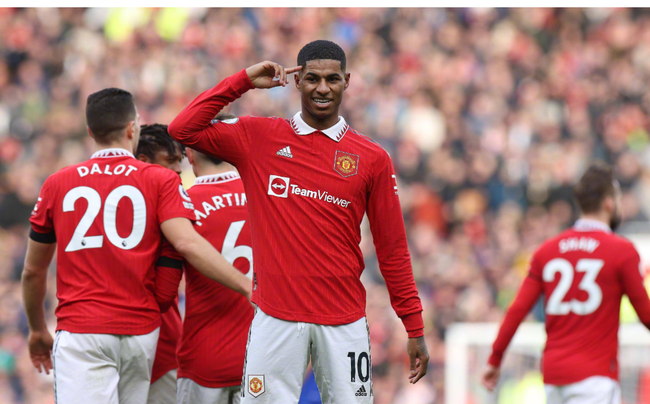 心球员的短 心球员的短